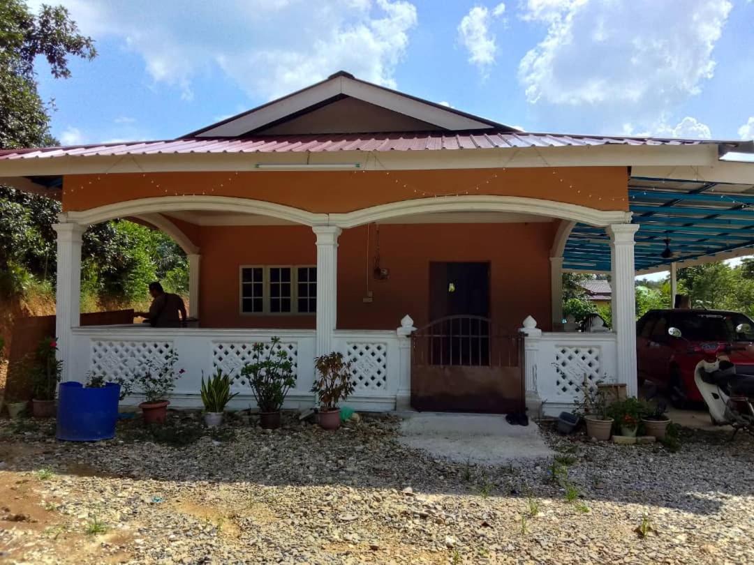 Holiday home Abah At Baling